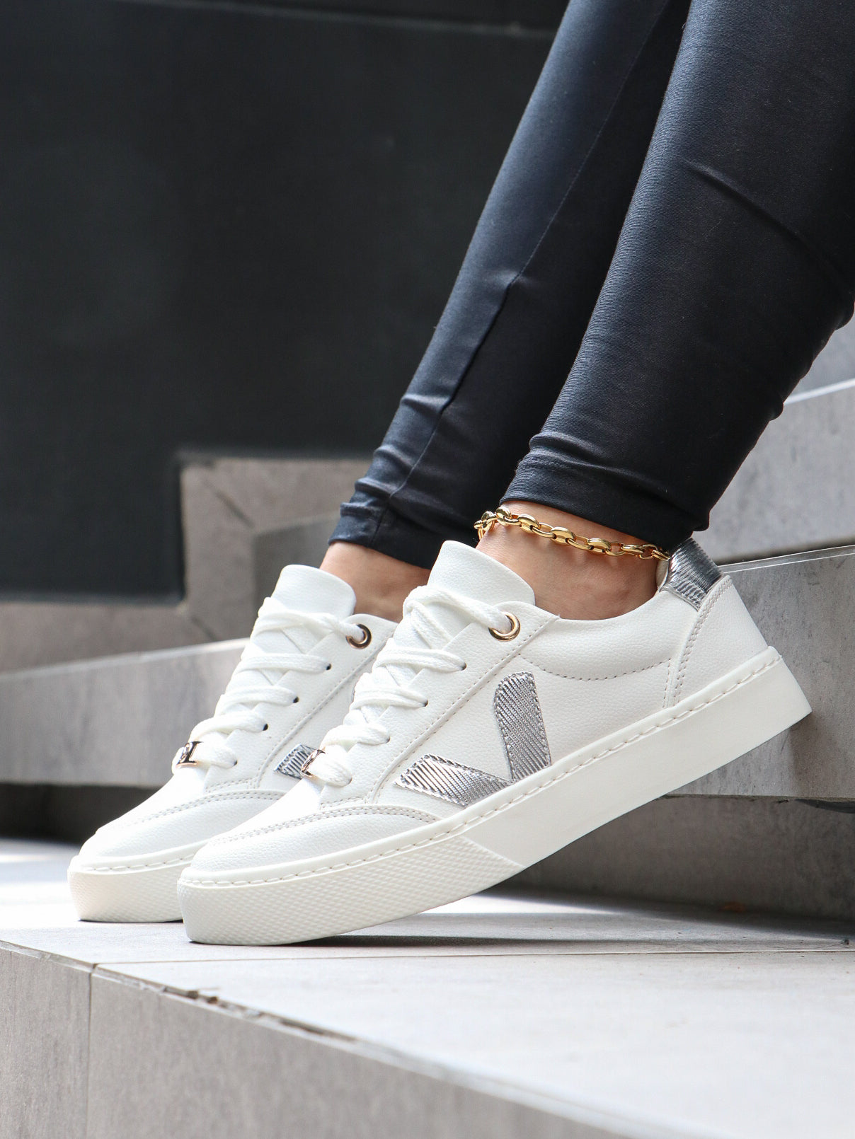 Calzado Deportivo Veja – Estilo + Comodidad para tu día a día (Paga al recibir)